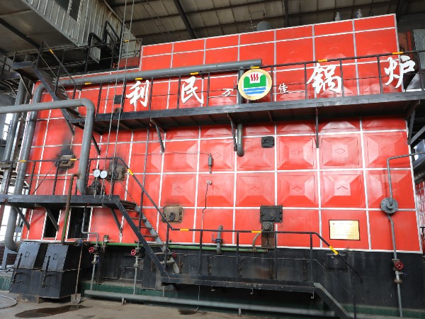秸稈收儲忙，秸稈打捆直燃鍋爐“口糧” 儲備足